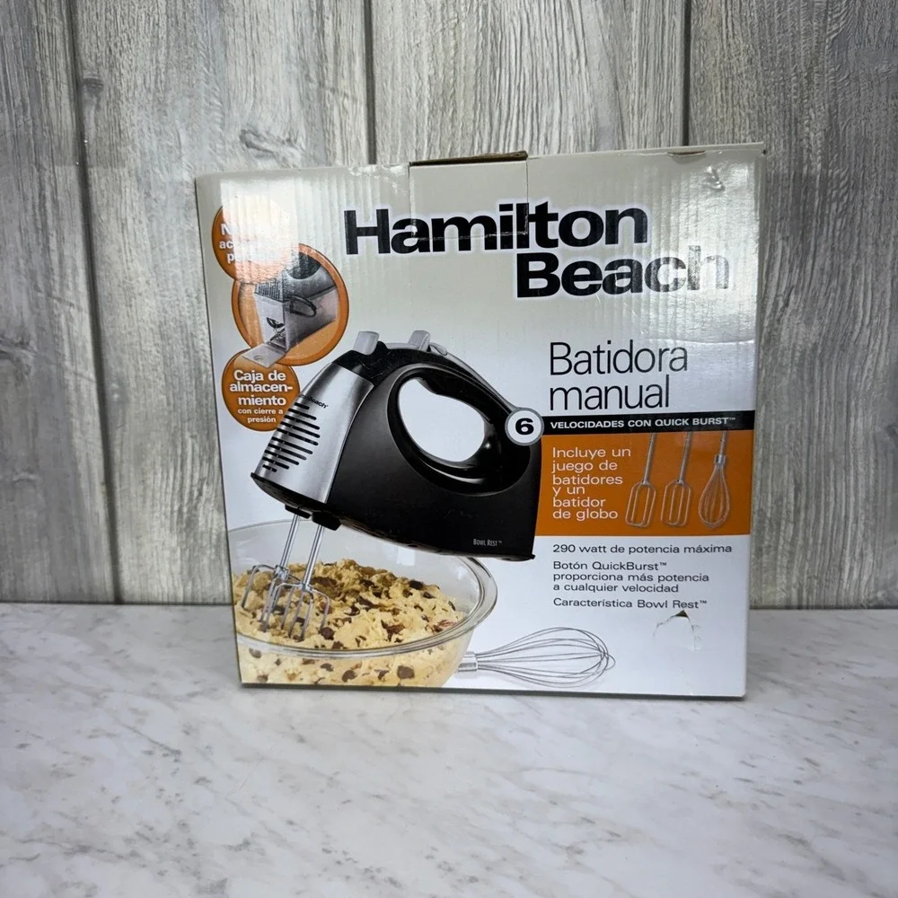 Hamilton Beach 6 Speed Hand Mixer with Snap-On Storage Case Black 62641 NEW